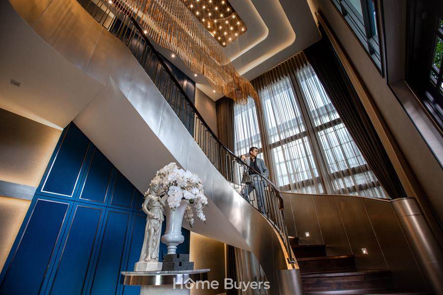 รีวิว Grand Bangkok Boulevard สุขุมวิท - ศรีนครินทร์ คฤหาสน์หรู Modern Classic รีวิว Grand Bangkok Boulevard สุขุมวิท - ศรีนครินทร์ คฤหาสน์หรู Modern Classic