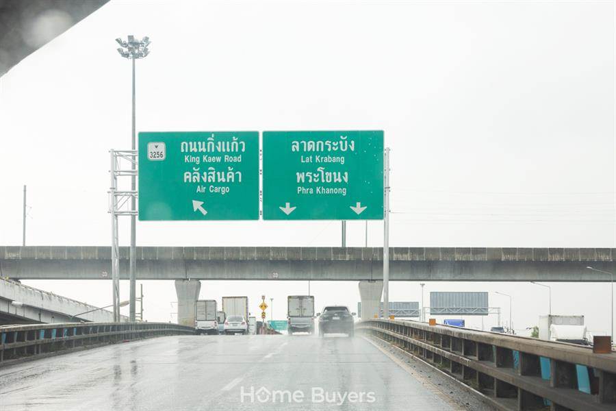 รีวิวบ้านเดี่ยว สราญสิริ ศรีวารี 2 บ้าน Urban Farmhouse บรรยากาศอบอุ่น ใกล้สุวรรณภูมิและทางด่วน 3 สาย รีวิวบ้านเดี่ยว สราญสิริ ศรีวารี 2 บ้าน Urban Farmhouse บรรยากาศอบอุ่น ใกล้สุวรรณภูมิและทางด่วน 3 สาย
