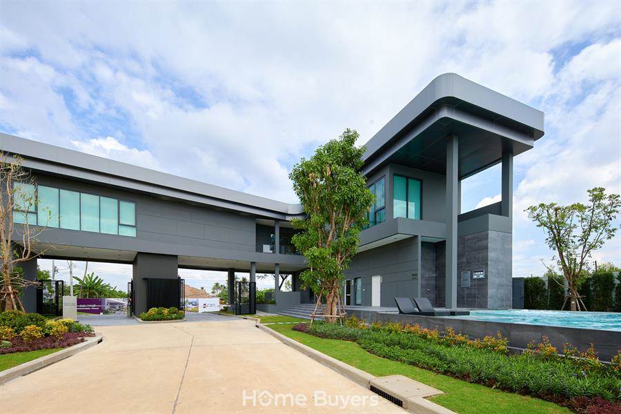 Centro ราชพฤกษ์ - ปิ่นเกล้า ความสุขที่ลงตัวกับบ้านเดี่ยวสไตล์ Modern บนทำเลราชพฤกษ์