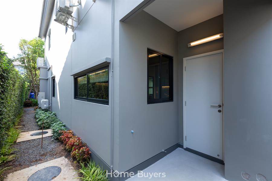 รีวิวบ้าน อณาสิริ พายัพ บ้านดีไซน์ใหม่ Modern Barn House ที่ลงตัวทั้งดีไซน์บนทำเลที่ตอบโจทย์ รีวิวบ้าน อณาสิริ พายัพ บ้านดีไซน์ใหม่ Modern Barn House ที่ลงตัวทั้งดีไซน์บนทำเลที่ตอบโจทย์