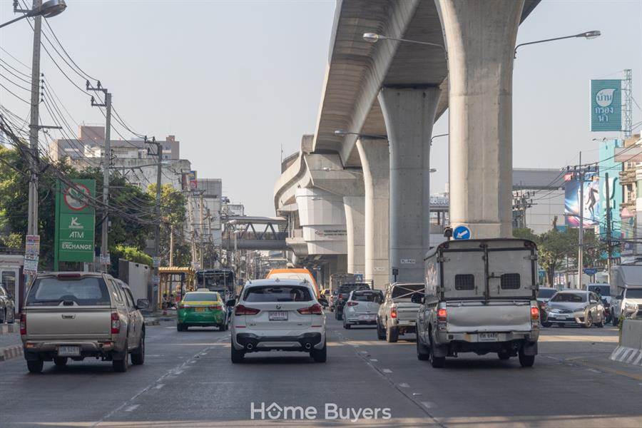 รีวิวบ้าน ธนาฮาบิแทต กรู๊ฟ พระราม 5 - นครอินทร์ บ้านที่ให้คุณได้พักผ่อนท่ามกลางธรรมชาติบนทำเลศักยภาพ รีวิวบ้าน ธนาฮาบิแทต กรู๊ฟ พระราม 5 - นครอินทร์ บ้านที่ให้คุณได้พักผ่อนท่ามกลางธรรมชาติบนทำเลศักยภาพ