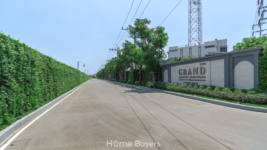 รีวิว แกรนด์ บางกอก บูเลอวาร์ด บางนา กม.15 บ้านเดี่ยวหรูดีไซน์ใหม่สไตล์เมดิเตอร์เรเนียน รีวิว แกรนด์ บางกอก บูเลอวาร์ด บางนา กม.15 บ้านเดี่ยวหรูดีไซน์ใหม่สไตล์เมดิเตอร์เรเนียน