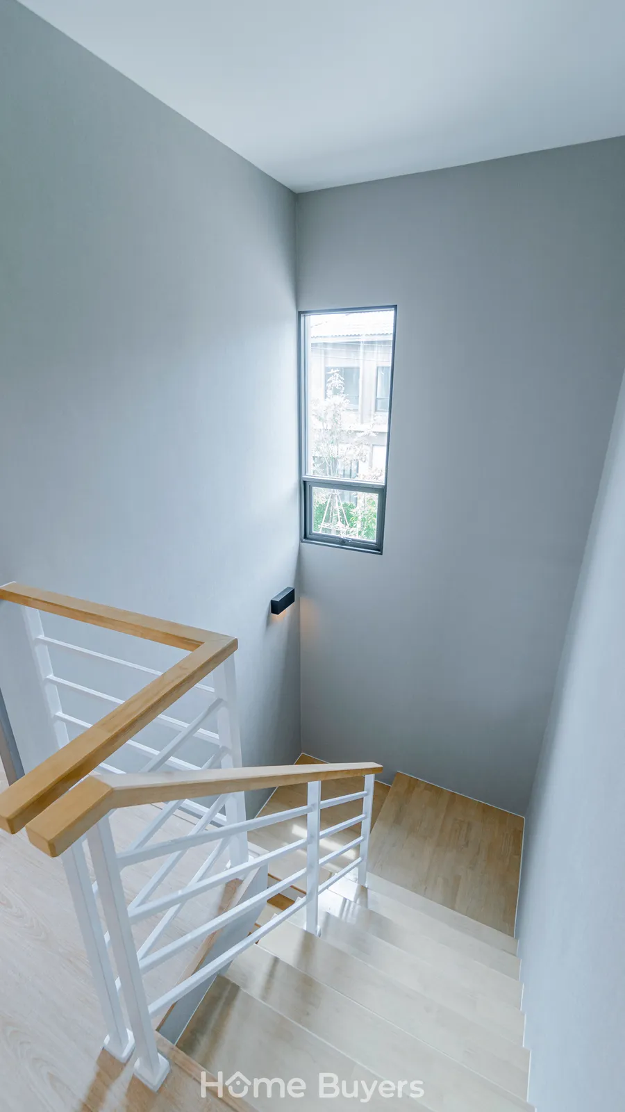 รีวิวบ้าน ธนาพาร์ค พรีเว่ 2 นครอินทร์ - ปิ่นเกล้า บ้านแนวคิดใหม่สไตล์ Introvert ที่ให้ความเป็นส่วนตัวและความคุ้มค่า