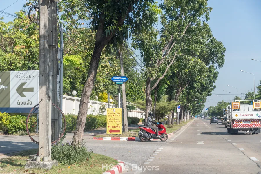 รีวิว Grand Morgen พรานนก - สาย 2 บ้านเดี่ยวหรูที่ดินเริ่ม 100 ตร.ว. เพียง 64 หลัง ทำเล ถ.พุทธมณฑล สาย 2 รีวิว Grand Morgen พรานนก - สาย 2 บ้านเดี่ยวหรูที่ดินเริ่ม 100 ตร.ว. เพียง 64 หลัง ทำเล ถ.พุทธมณฑล สาย 2