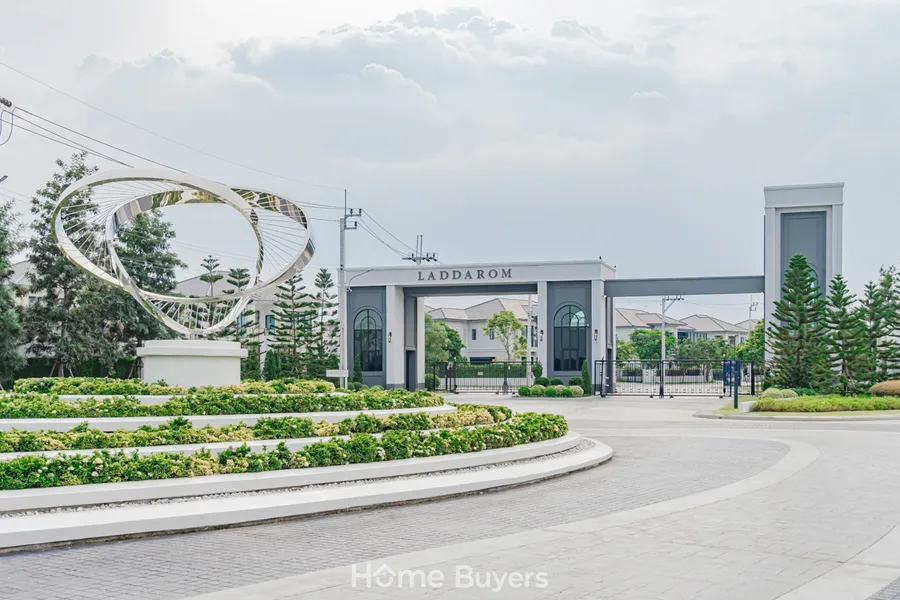 รีวิวบ้านเดี่ยวหรู ลัดดารมย์ ราชพฤกษ์ ตัดใหม่ บ้านหลังใหญ่สไตล์ Modern French ติดถนนใหญ่ราชพฤกษ์ตัดใหม่ รีวิวบ้านเดี่ยวหรู ลัดดารมย์ ราชพฤกษ์ ตัดใหม่ บ้านหลังใหญ่สไตล์ Modern French ติดถนนใหญ่ราชพฤกษ์ตัดใหม่