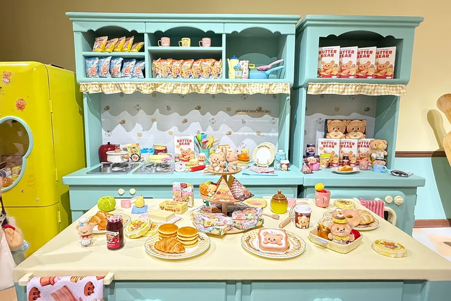 เปิดบ้านหมีเนยครั้งแรก! มีอะไรบ้างมาดูกัน กับฟังก์ชั่น 7 ห้องนอน 1 สวนสวย เปิดบ้านหมีเนยครั้งแรก! มีอะไรบ้างมาดูกัน กับฟังก์ชั่น 7 ห้องนอน 1 สวนสวย