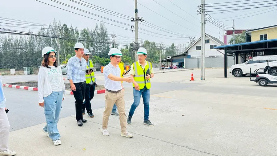 “พฤกษา” เดินหน้ามาตรการเชิงรุก เร่งลงพื้นที่ตรวจสอบ ยืนยันความปลอดภัย พร้อมผนึกพันธมิตร “เริ่มลุยงานซ่อม” เคียงข้างลูกบ้านมั่นใจทั้งโครงการแนวสูงและแนวราบ “พฤกษา” เดินหน้ามาตรการเชิงรุก เร่งลงพื้นที่ตรวจสอบ ยืนยันความปลอดภัย พร้อมผนึกพันธมิตร “เริ่มลุยงานซ่อม” เคียงข้างลูกบ้านมั่นใจทั้งโครงการแนวสูงและแนวราบ