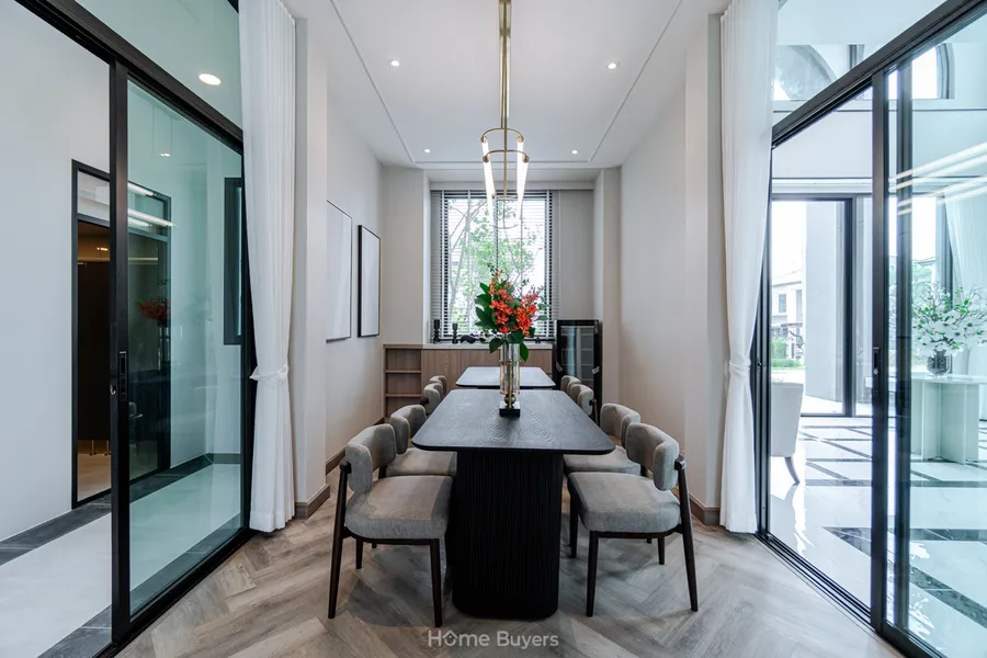รีวิวบ้าน Grand Britania กรุงเทพกรีฑา - สุวรรณภูมิ บ้านหรูหลังใหญ่ ใกล้ทางด่วน ติดถนนร่มเกล้า - กรุงเทพกรีฑาตัดใหม่ รีวิวบ้าน Grand Britania กรุงเทพกรีฑา - สุวรรณภูมิ บ้านหรูหลังใหญ่ ใกล้ทางด่วน ติดถนนร่มเกล้า - กรุงเทพกรีฑาตัดใหม่