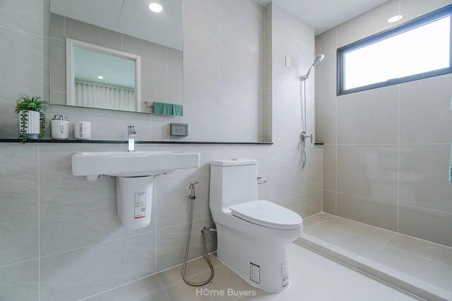 รีวิวบ้าน Grand Britania กรุงเทพกรีฑา - สุวรรณภูมิ บ้านหรูหลังใหญ่ ใกล้ทางด่วน ติดถนนร่มเกล้า - กรุงเทพกรีฑาตัดใหม่ รีวิวบ้าน Grand Britania กรุงเทพกรีฑา - สุวรรณภูมิ บ้านหรูหลังใหญ่ ใกล้ทางด่วน ติดถนนร่มเกล้า - กรุงเทพกรีฑาตัดใหม่