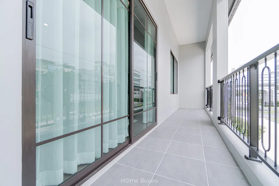 รีวิวบ้าน Grand Britania กรุงเทพกรีฑา - สุวรรณภูมิ บ้านหรูหลังใหญ่ ใกล้ทางด่วน ติดถนนร่มเกล้า - กรุงเทพกรีฑาตัดใหม่ รีวิวบ้าน Grand Britania กรุงเทพกรีฑา - สุวรรณภูมิ บ้านหรูหลังใหญ่ ใกล้ทางด่วน ติดถนนร่มเกล้า - กรุงเทพกรีฑาตัดใหม่