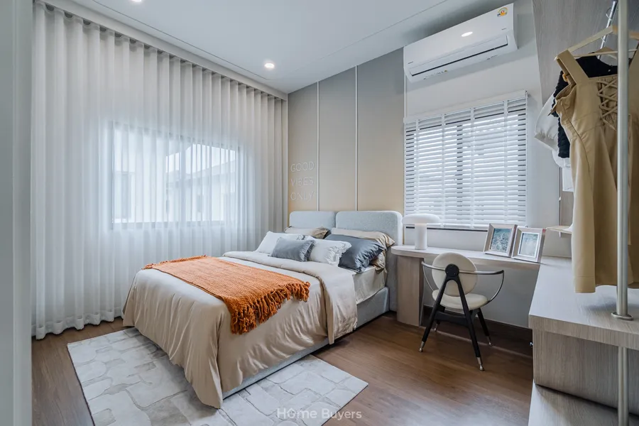 รีวิวบ้าน Grand Britania กรุงเทพกรีฑา - สุวรรณภูมิ บ้านหรูหลังใหญ่ ใกล้ทางด่วน ติดถนนร่มเกล้า - กรุงเทพกรีฑาตัดใหม่ รีวิวบ้าน Grand Britania กรุงเทพกรีฑา - สุวรรณภูมิ บ้านหรูหลังใหญ่ ใกล้ทางด่วน ติดถนนร่มเกล้า - กรุงเทพกรีฑาตัดใหม่
