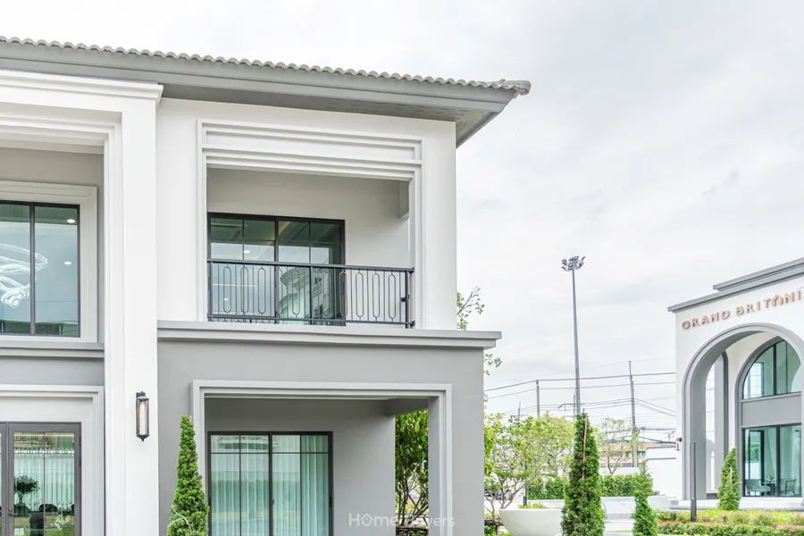 รีวิวบ้าน Grand Britania กรุงเทพกรีฑา - สุวรรณภูมิ บ้านหรูหลังใหญ่ ใกล้ทางด่วน ติดถนนร่มเกล้า - กรุงเทพกรีฑาตัดใหม่ รีวิวบ้าน Grand Britania กรุงเทพกรีฑา - สุวรรณภูมิ บ้านหรูหลังใหญ่ ใกล้ทางด่วน ติดถนนร่มเกล้า - กรุงเทพกรีฑาตัดใหม่
