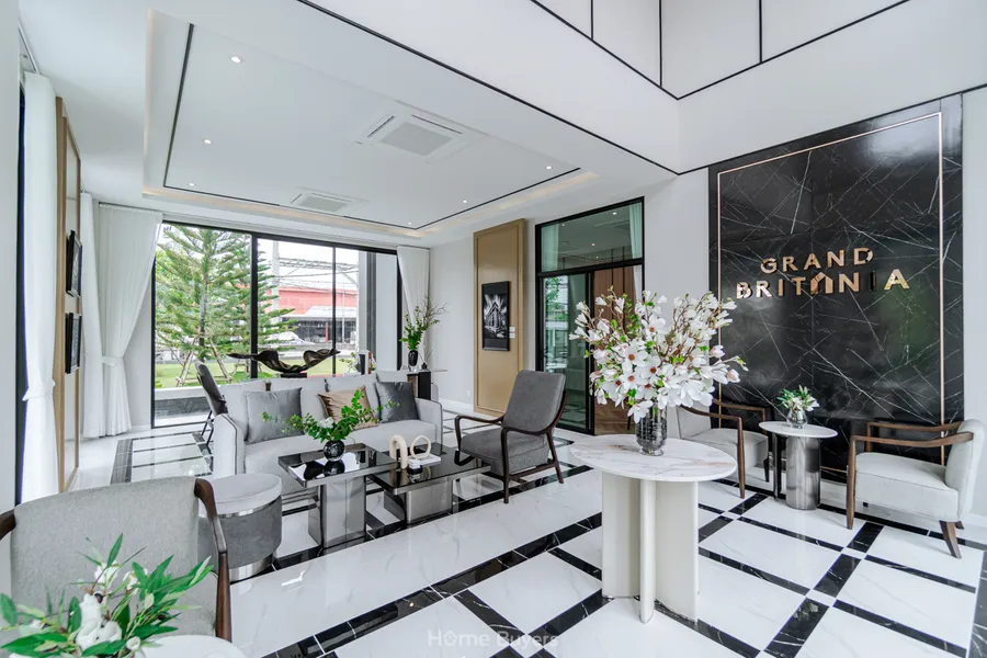 รีวิวบ้าน Grand Britania กรุงเทพกรีฑา - สุวรรณภูมิ บ้านหรูหลังใหญ่ ใกล้ทางด่วน ติดถนนร่มเกล้า - กรุงเทพกรีฑาตัดใหม่ รีวิวบ้าน Grand Britania กรุงเทพกรีฑา - สุวรรณภูมิ บ้านหรูหลังใหญ่ ใกล้ทางด่วน ติดถนนร่มเกล้า - กรุงเทพกรีฑาตัดใหม่