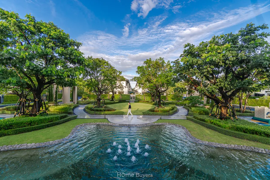 เปิดบ้าน Grand Bangkok Boulevard กรุงเทพกรีฑา คฤหาสน์สไตล์คลาสสิกที่มีคลับเฮาส์เป็นปราสาทจากเยอรมัน เปิดบ้าน Grand Bangkok Boulevard กรุงเทพกรีฑา คฤหาสน์สไตล์คลาสสิกที่มีคลับเฮาส์เป็นปราสาทจากเยอรมัน