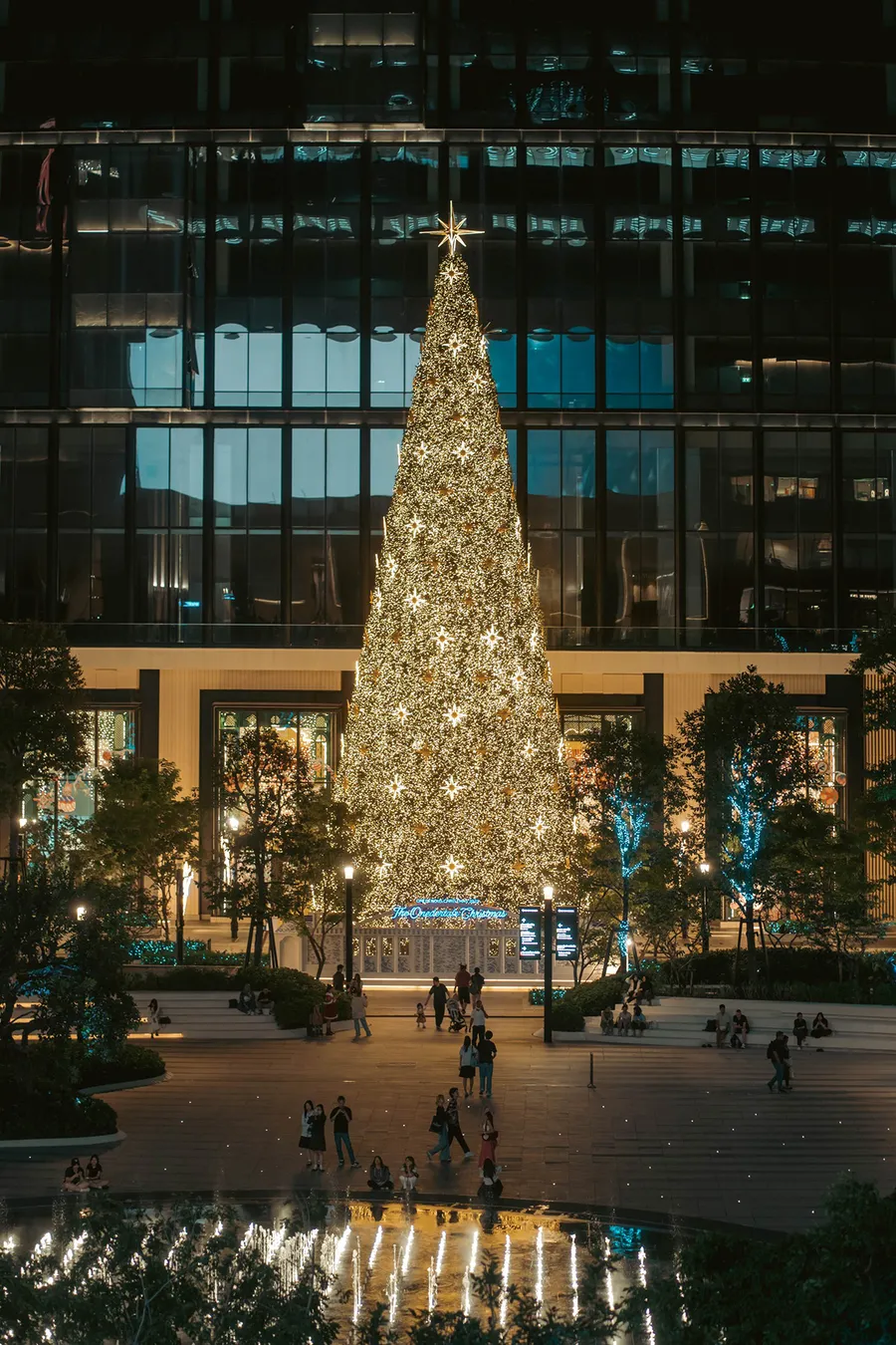 วัน แบงค็อก เนรมิตเทศกาลคริสต์มาสเหนือจินตนาการกับ “ONE BANGKOK ONEDEROUS CHRISTMAS 2025: The Onedertale Christmas” เมื่ออาณาจักรแห่งเรื่องเล่าในฝัน กลายเป็นจริง ณ เมืองกลางใจ