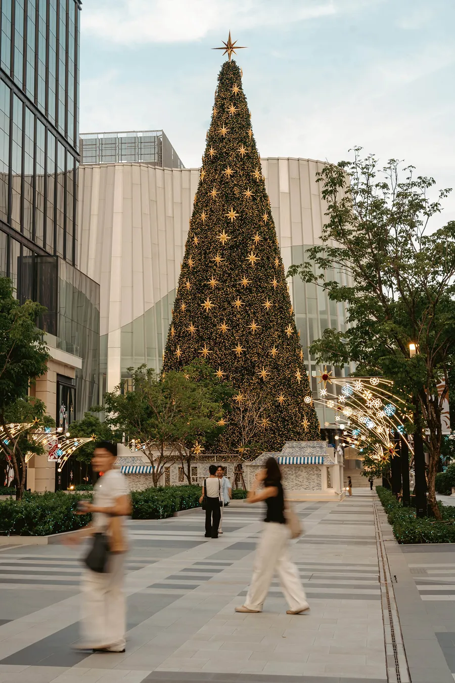 วัน แบงค็อก เนรมิตเทศกาลคริสต์มาสเหนือจินตนาการกับ “ONE BANGKOK ONEDEROUS CHRISTMAS 2025: The Onedertale Christmas” เมื่ออาณาจักรแห่งเรื่องเล่าในฝัน กลายเป็นจริง ณ เมืองกลางใจ