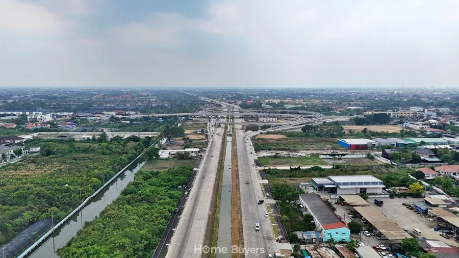 ลัดดารมย์ 4 โครงการบ้านหรูทำเลพรานนกตัดใหม่ แหล่งรวมบ้าน 100 ตร.ว. ที่มาแรงทางฝั่งธนบุรี