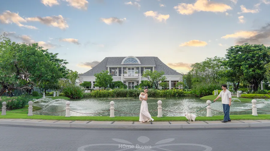 เปิดบ้าน บุราสิริ จตุโชติ บ้านเดี่ยวหรูบรรยากาศรีสอร์ตสไตล์ New England Colonial เปิดบ้าน บุราสิริ จตุโชติ บ้านเดี่ยวหรูบรรยากาศรีสอร์ตสไตล์ New England Colonial