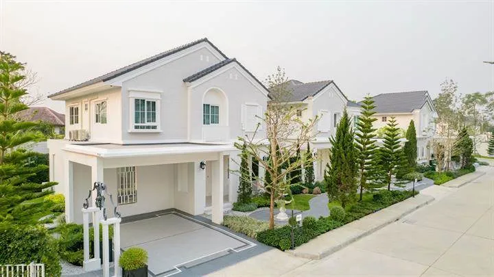 รวมบ้าน 7-15 ล้านบาท บริษัท แลนด์ แอนด์ เฮ้าส์ จำกัด (มหาชน) 