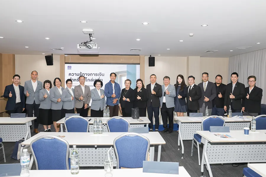 BAM ชูแนวคิดบริหารหนี้เชิงระบบ จาก “Early Intervention” สู่ “โรงพยาบาลแก้หนี้” ยกระดับ AMC จากผู้รับโอนหนี้ สู่ Resolution Platform ฟื้นคน ธุรกิจคืนคุณค่าสินทรัพย์สู่ระบบเศรษฐกิจ BAM ชูแนวคิดบริหารหนี้เชิงระบบ จาก “Early Intervention” สู่ “โรงพยาบาลแก้หนี้” ยกระดับ AMC จากผู้รับโอนหนี้ สู่ Resolution Platform ฟื้นคน ธุรกิจคืนคุณค่าสินทรัพย์สู่ระบบเศรษฐกิจ