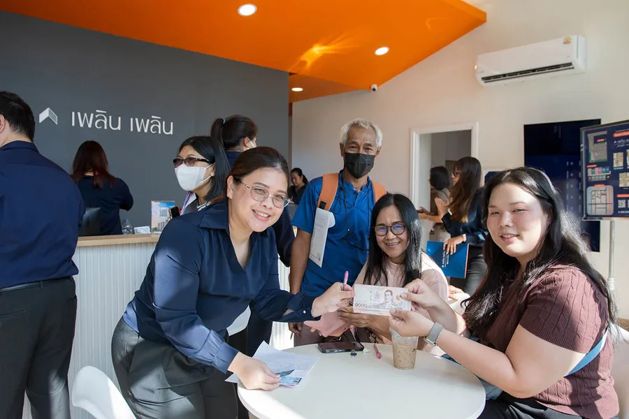 คึกคักตั้งแต่เปิดประตู! บรรยากาศรอบ Soft Opening โครงการ เพลิน เพลิน คอนโด สนามบินน้ำ - แคราย ได้รับการตอบรับอย่างล้นหลาม คึกคักตั้งแต่เปิดประตู! บรรยากาศรอบ Soft Opening โครงการ เพลิน เพลิน คอนโด สนามบินน้ำ - แคราย ได้รับการตอบรับอย่างล้นหลาม