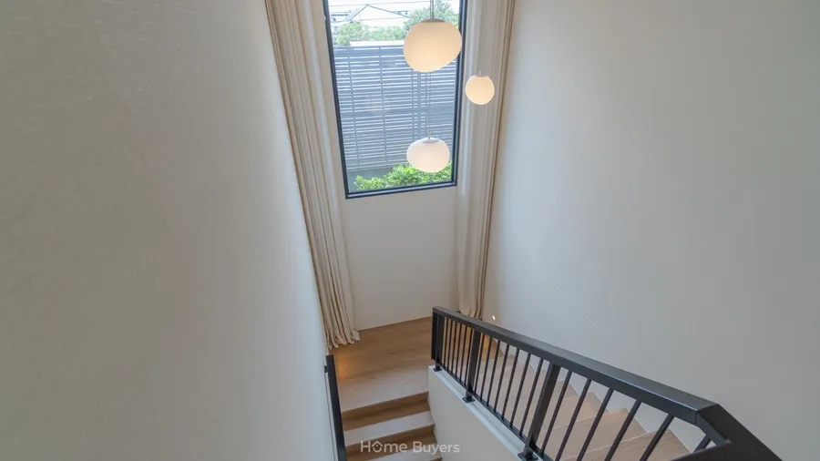 รีวิวบ้าน เศรษฐสิริ เกรท ดอนเมือง บ้านเดี่ยวหรูซีรีส์ใหม่ The Real Modern ทำเลติดรถไฟฟ้าสถานีดอนเมือง