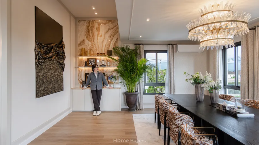 เปิดบ้าน เศรษฐสิริ รัตนาธิเบศร์ การกลับมาอีกครั้งของสไตล์ Modern Art Deco บนทำเลติด ถ.รัตนาธิเบศร์ เปิดบ้าน เศรษฐสิริ รัตนาธิเบศร์ การกลับมาอีกครั้งของสไตล์ Modern Art Deco บนทำเลติด ถ.รัตนาธิเบศร์