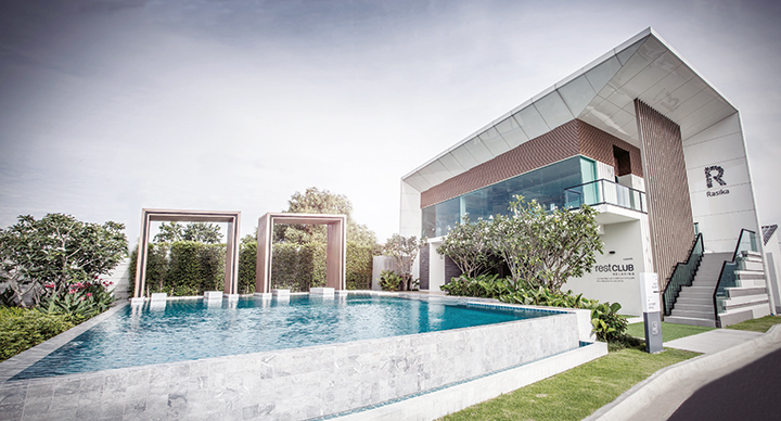 บ้านแนวคิดใหม่สไตล์ Modern Tropical ทุกหลังเป็นแปลงหัวมุม บ้านแนวคิดใหม่สไตล์ Modern Tropical ทุกหลังเป็นแปลงหัวมุม