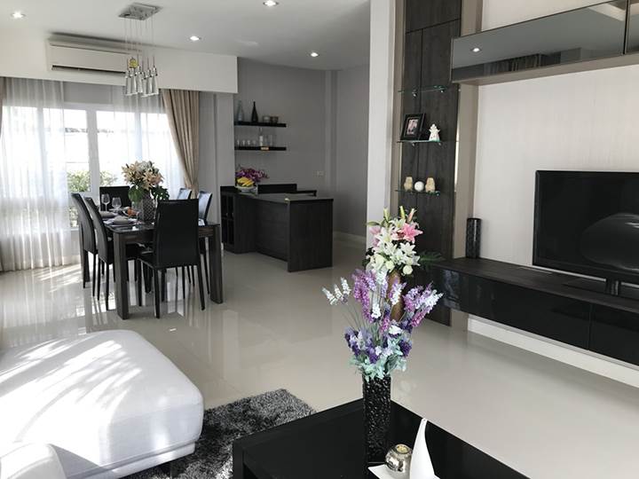 พรีวิวบ้าน เดอะเบสท์ หทัยราษฎร์-ไทยรามัญ 2 บ้านเดี่ยวในทำเลดีๆ เดินทางสะดวก ใกล้ทางด่วน ราคาไม่แพง พรีวิวบ้าน เดอะเบสท์ หทัยราษฎร์-ไทยรามัญ 2 บ้านเดี่ยวในทำเลดีๆ เดินทางสะดวก ใกล้ทางด่วน ราคาไม่แพง
