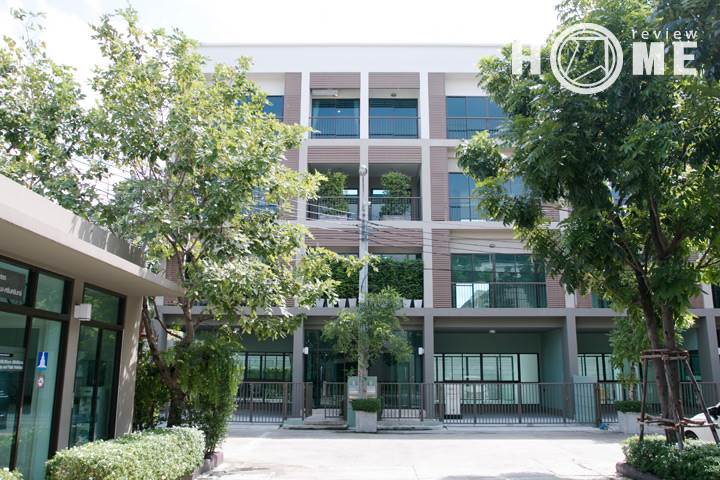 รีวิว บ้านลุมพินี ทาวน์ เรสซิเดนท์ บางนา-ศรีนครินทร์ รีวิว บ้านลุมพินี ทาวน์ เรสซิเดนท์ บางนา-ศรีนครินทร์