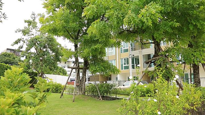 พรีวิวทาวน์โฮม เบล็สทาวน์ ศรีนครินทร์-หนามแดง ใกล้รถไฟฟ้า ราคาเริ่มต้น 2.99 ล้านบาท พรีวิวทาวน์โฮม เบล็สทาวน์ ศรีนครินทร์-หนามแดง ใกล้รถไฟฟ้า ราคาเริ่มต้น 2.99 ล้านบาท