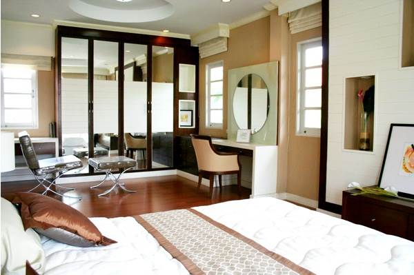 พรีวิวบ้าน ร่มทิพย์ ปาร์ค ทาวน์โฮมหน้ากว้าง 5 เมตร ใกล้สวนสัตว์ซาฟารี พรีวิวบ้าน ร่มทิพย์ ปาร์ค ทาวน์โฮมหน้ากว้าง 5 เมตร ใกล้สวนสัตว์ซาฟารี