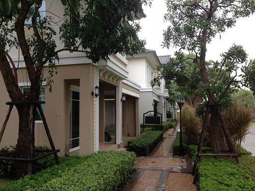 รีวิวบ้าน ภัสสร เพรสทีจ อ่อนนุช รีวิวบ้าน ภัสสร เพรสทีจ อ่อนนุช