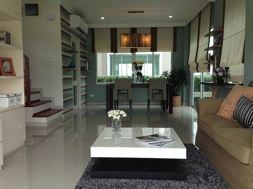 รีวิวบ้าน โครงการวิลล่า โนวา วัชรพล-สายไหม รีวิวบ้าน โครงการวิลล่า โนวา วัชรพล-สายไหม