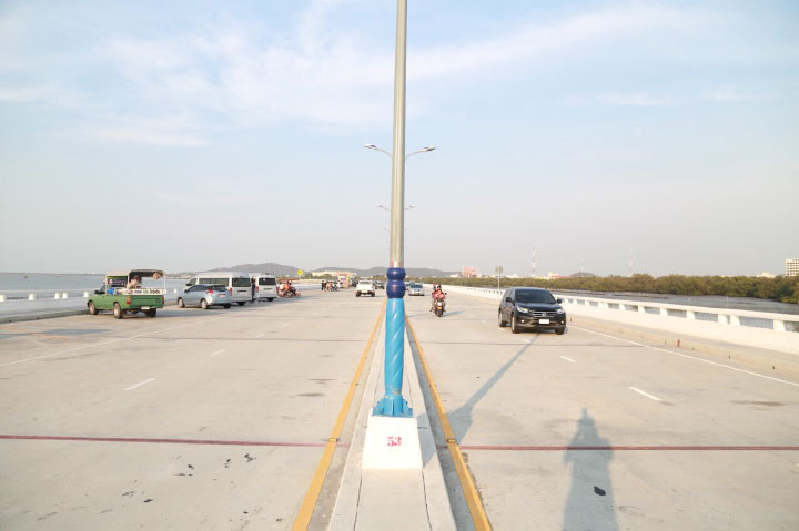 ส่องแลนด์มาร์กใหม่ “สะพานเลียบทะเลชลบุรี”