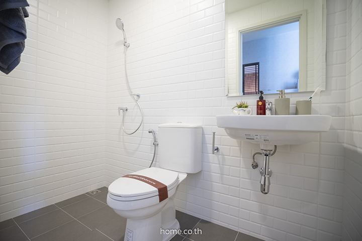 รีวิวทาวน์โฮม ยูนิโอ ทาวน์ ประชาอุทิศ 76 (Unio Town Prachauthit 76) ใกล้ถนนใหญ่ ย่านชุมชน พื้นที่กว้างใช้งานได้จริง