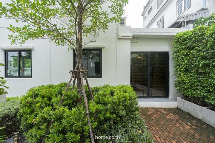 รีวิวทาวน์โฮม ยูนิโอ ทาวน์ ประชาอุทิศ 76 (Unio Town Prachauthit 76) ใกล้ถนนใหญ่ ย่านชุมชน พื้นที่กว้างใช้งานได้จริง