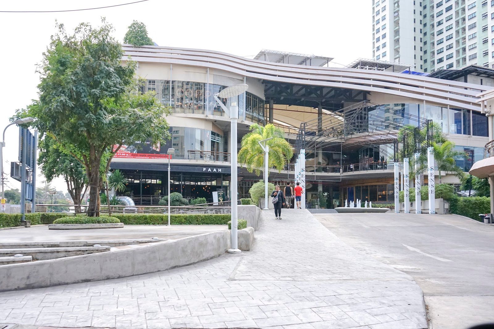 รีวิวทาวน์โฮมหลังใหญ่ โบโร่ บางอ้อ สเตชั่น (Boro Bang-Aor Station) พื้นที่ใช้สอยเทียบเท่าบ้านเดี่ยว เพิ่มฟังก์ชั่นพิเศษ Pocket Garden และ Pocket Courtyard ใกล้ถนนจรัญสนิทวงศ์ รถไฟฟ้า MRT บางอ้อ และทางด่วนศรีรัช รีวิวทาวน์โฮมหลังใหญ่ โบโร่ บางอ้อ สเตชั่น (Boro Bang-Aor Station) พื้นที่ใช้สอยเทียบเท่าบ้านเดี่ยว เพิ่มฟังก์ชั่นพิเศษ Pocket Garden และ Pocket Courtyard ใกล้ถนนจรัญสนิทวงศ์ รถไฟฟ้า MRT บางอ้อ และทางด่วนศรีรัช