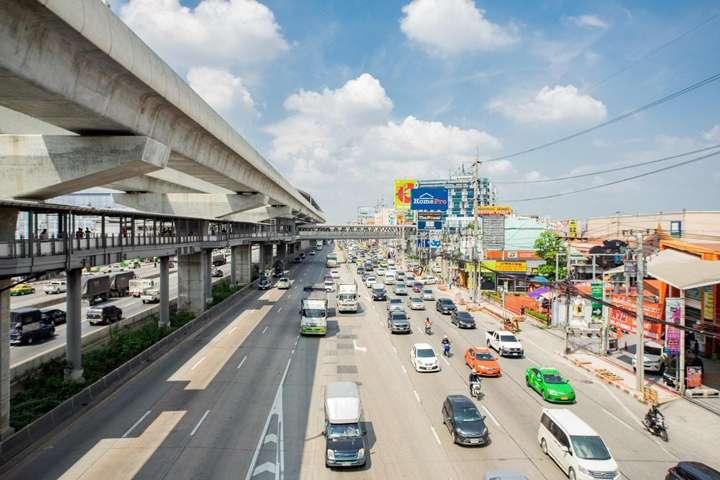 รีวิวบ้านเดี่ยว-บ้านแฝด อารียา โคโม่ วงแหวน-ราชพฤกษ์ (Areeya Como Wongwaen-Ratchaphruek) ดีไซน์ทันสมัย Facility ครบ เชื่อมต่อเมืองสะดวก ทั้งทางด่วน และรถไฟฟ้า