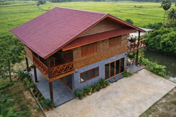 บ้านไทย โคราช กลางวิวทุ่ง 300ตร.ม. ที่ดิน 1 ไร่ ให้เช่าในสีคิ้ว ให้เช่า สไตล์Cafe 4นอน นครราชสิมา วัดนักบุญยอแซฟ บ้านหัน