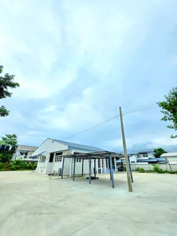 4นอน คฤหาสน์กว้างขวาง 3น้ำ ใกล้ รร.พหลโยธิน 1.2 กม. 320ตร.ว. 1,280ตร.ม. ร้อมที่จอดรถจำนวนมาก ตลาดสี่มุมเมือง 1.5 กม.