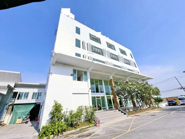 260823jinkso ให้เช่า สำนักงาน โรบินสัน ราชพฤกษ์ บางพลับ ให้เช่าสำนักงาน 1 ออฟฟิศ 2 น้ำ 53 ตร.ม พร้อมลิฟท์ ไทวัสดุ ชัยพฤก