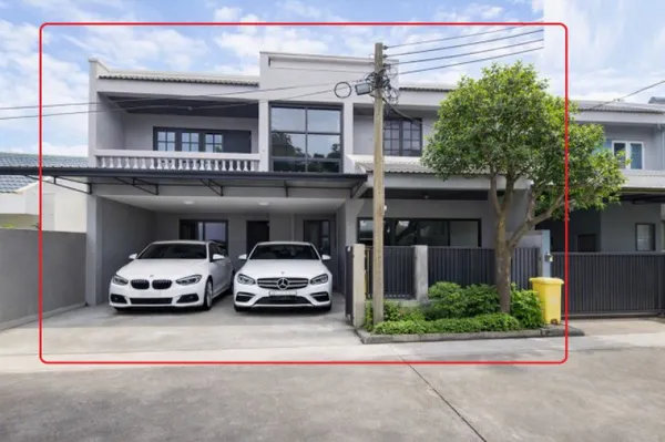 260928nugksa ให้เช่า ทาวน์เฮ้าส์ ใกล้BTS วัดพระศรีมหาธาตุ 450ม.โลตัส หลักสี่ เซ็นทรัล รามอินทรา 400ม.ทาวน์โฮม 2 ชั้น 3นอ
