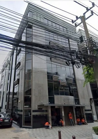 ให้เช่าอาคารสำนักงาน  7 ชั้น Stand Alone มีลิฟท์โดยสาร อยู่ใกล้ BTS กรุงธนบุรี, ICON SIAM ตกแต่งพร้อม ใกล้แยกสาทร สีลม เพียง 8 นาที
