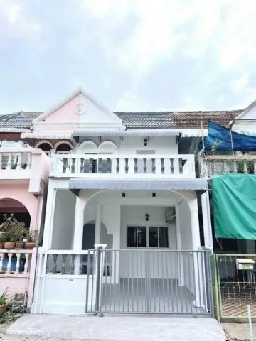 HR 10361 ให้เช่าทาวน์โฮม 2 ชั้น 3 ห้องนอน ซอยวชิรธรรม 57 อ่อนนุช 44 สุขุมวิท รีโนเวท พร้อมเข้าอยู่