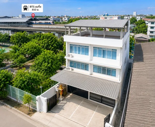ใกล้ BTSแบริ่ง 850 ม. 540 ตร.ม. ถ.สุขุมวิท107 โฮมออฟฟิศให้เช่า 2 คูหา 3.5ชั้น พร้อมชั้นลอย 3 น้ำ Makro ศรีนครินทร์ 2.81ก
