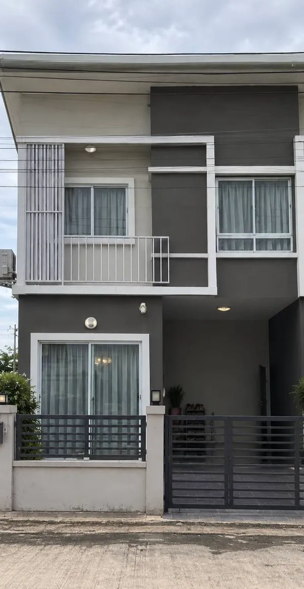 หมู่บ้านนิรันดร์วิลล์ 16 จ.สมุทรปราการ ราคา 2,500,000 บาท หลังริม แปลงมุม