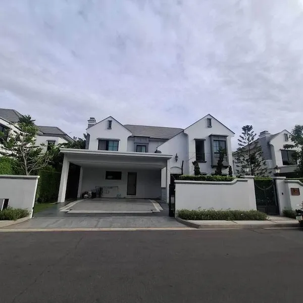 Private Pool House & Pet Friendly! ให้เช่าบ้านเดี่ยวหรู นันทวัน พระราม 9 กรุงเทพกรีฑาตัดใหม่ บ้านสวยพร้อมสระว่ายน้ำส่วนตัว อนุญาตให้เลี้ยงสัตว์ และรับผู้เช่าชาวต่างชาติ ที่ดินกว้าง 106.5 ตร.วา 4 ห้องน