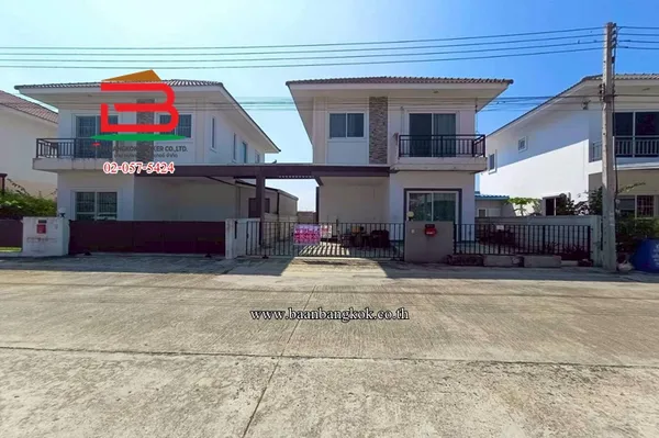 บ้านแฝด หมู่บ้าน เดอะไนน์ รังสิต คลอง 9 เนื้อที่ 36.8 ตรว. ใกล้วัดลานนา ถนนรังสิต-นครนายก ตำบลลำลูกกา อำเภอลำลูกกา จังหวัดปทุมธานี