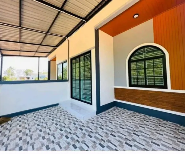 ลดแรง 100,000 บาท!! ทาวน์โฮมชั้นเดียว สร้างใหม่ ทำเลทอง หน้ากองบิน 56 หาดใหญ่ ใกล้โลตัส เซเว่นฯ